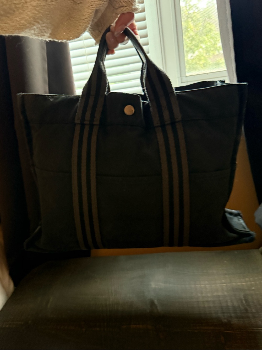 Hermes Deep Navy Vintage MM Canvas Tote with Grey Striped Handles - Picture 13 of 13